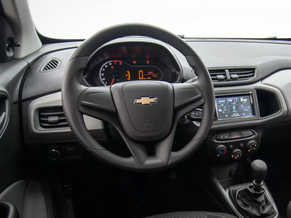 Автомобиль Chevrolet Onix I Хэтчбек (5 дверей)
