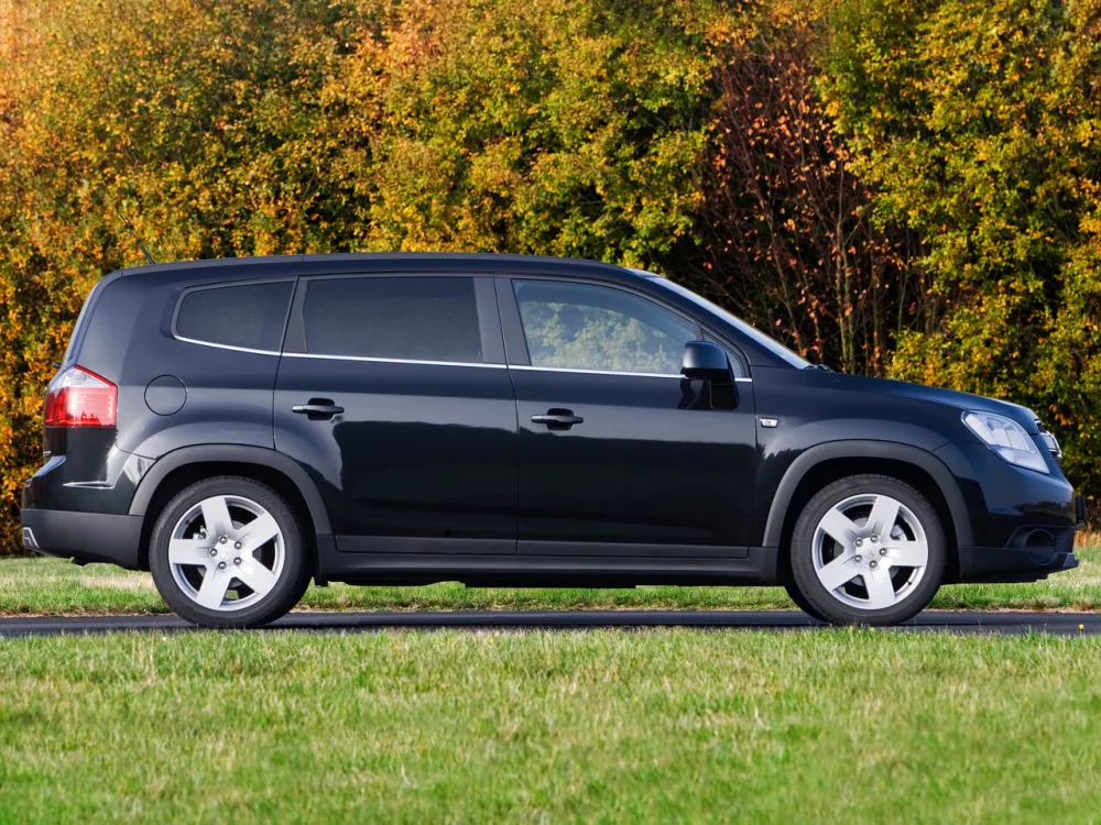 Автомобиль Chevrolet Orlando I Компактвэн
