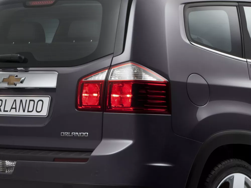 Автомобиль Chevrolet Orlando I Компактвэн