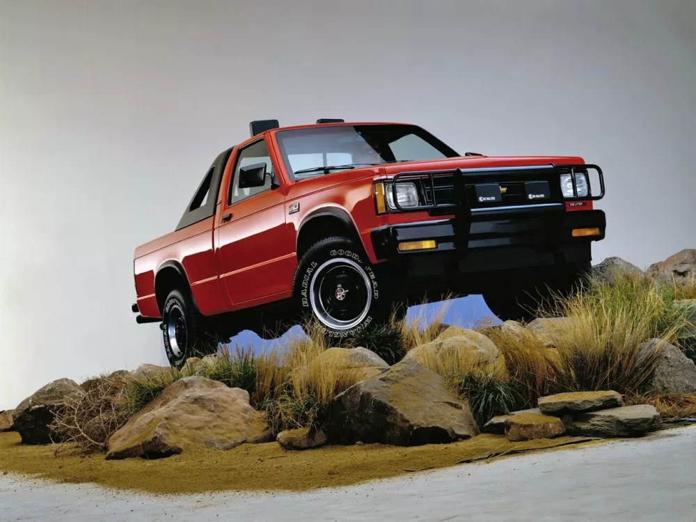 Автомобиль Chevrolet S-10 Pickup I Пикап Одинарная кабина