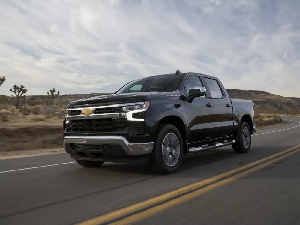 Автомобиль Chevrolet Silverado IV (T1XX) Рестайлинг Пикап Двойная кабина Crew