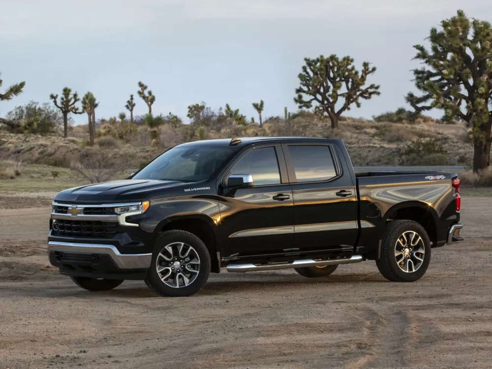 Автомобиль Chevrolet Silverado IV (T1XX) Рестайлинг Пикап Двойная кабина Crew
