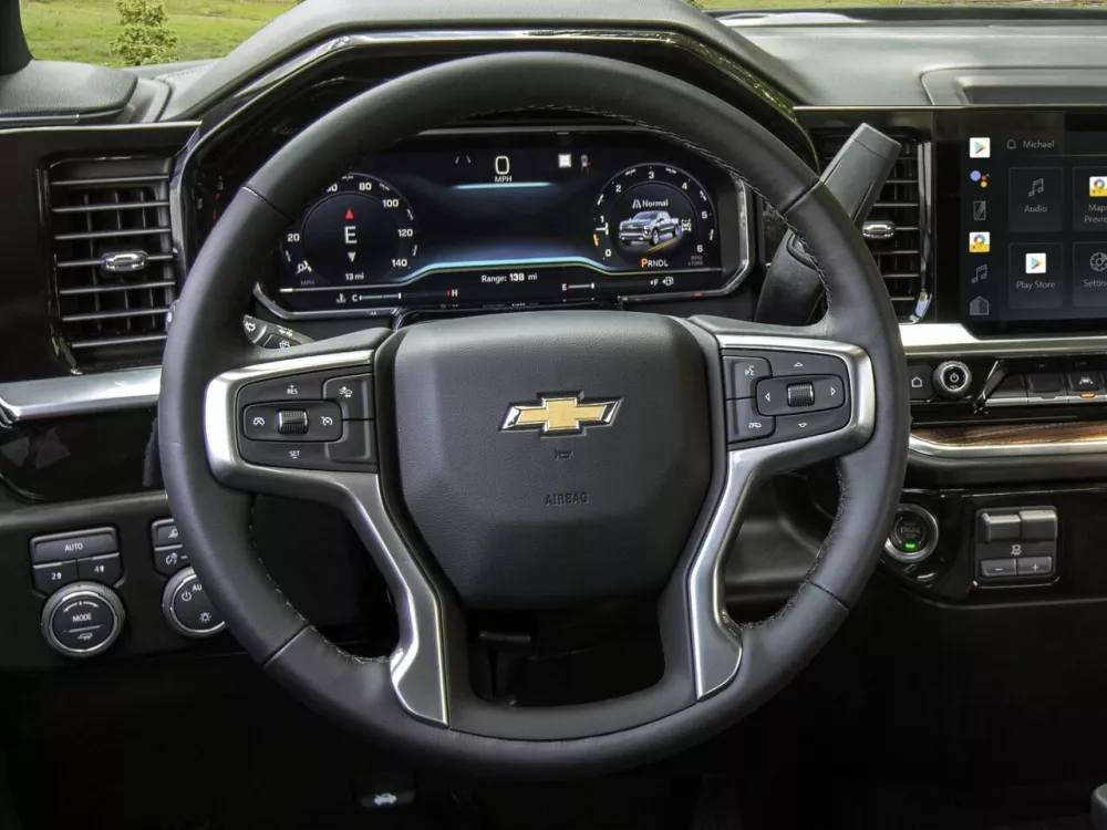 Автомобиль Chevrolet Silverado IV (T1XX) Рестайлинг Пикап Двойная кабина Crew