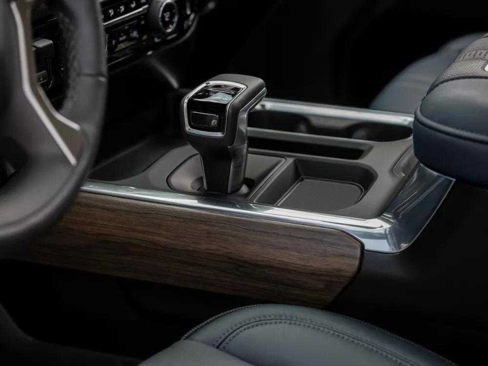 Автомобиль Chevrolet Silverado IV (T1XX) Рестайлинг Пикап Двойная кабина Crew