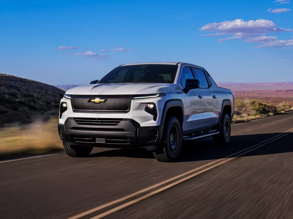 Автомобиль Chevrolet Silverado IV (T1XX) Рестайлинг Пикап Двойная кабина EV