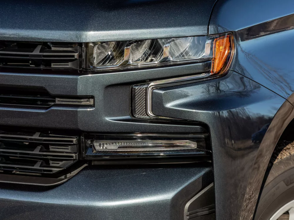 Автомобиль Chevrolet Silverado IV (T1XX) Пикап Двойная кабина Double