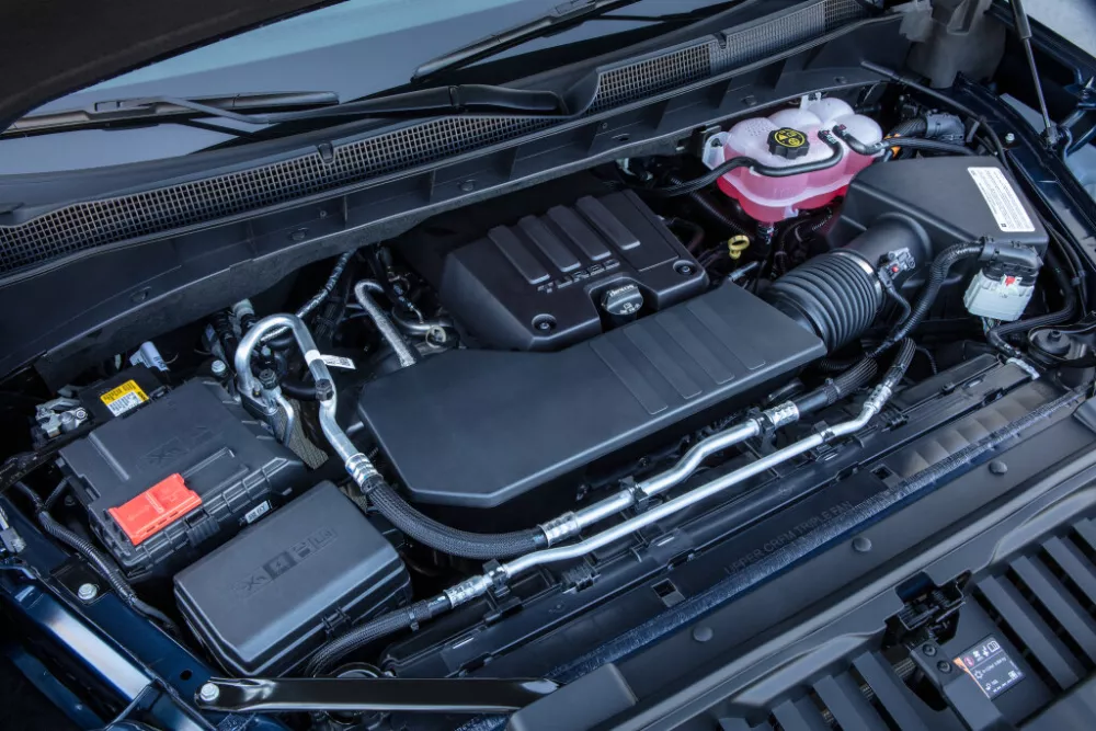 Автомобиль Chevrolet Silverado IV (T1XX) Пикап Двойная кабина Double