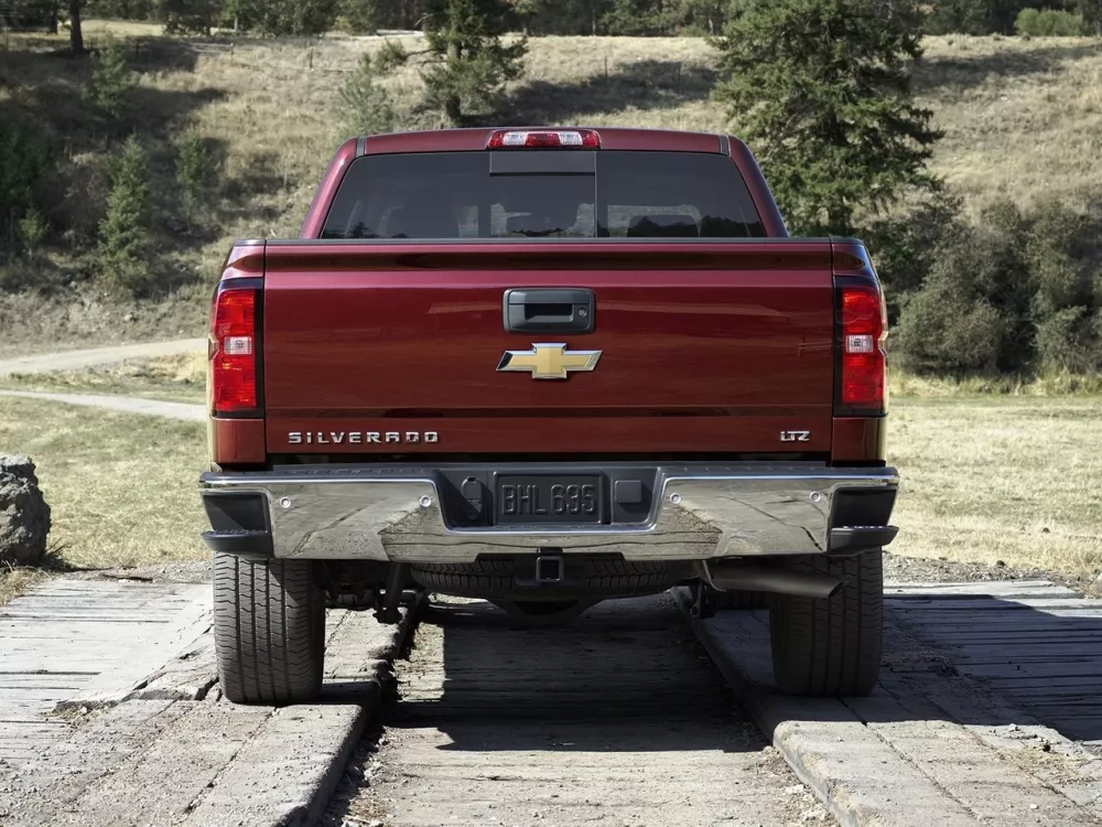 Автомобиль Chevrolet Silverado III (K2XX) Пикап Двойная кабина Crew Cab