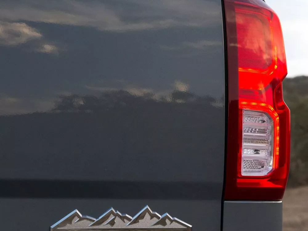 Автомобиль Chevrolet Silverado III (K2XX) Рестайлинг Пикап Двойная кабина Crew