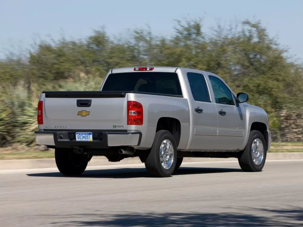 Автомобиль Chevrolet Silverado II (GMT900) Пикап Двойная кабина Crew Cab