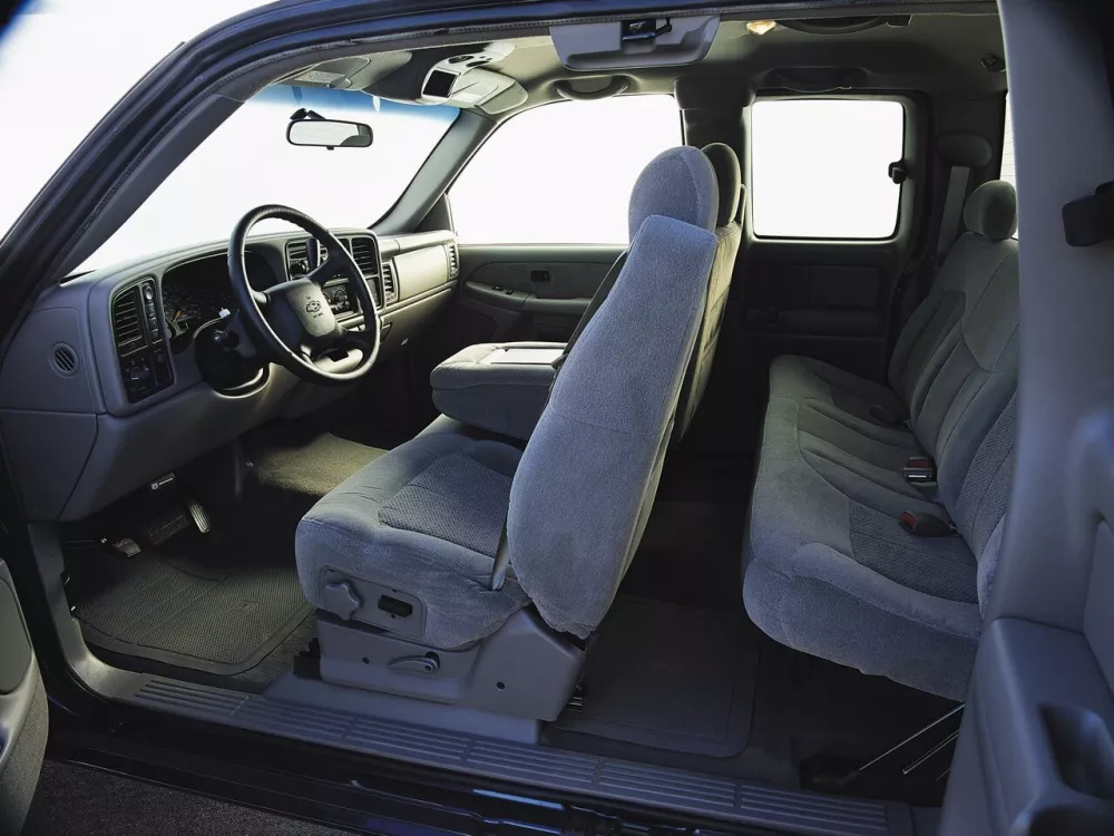 Автомобиль Chevrolet Silverado I (GMT800) Пикап Полуторная кабина Extended Cab