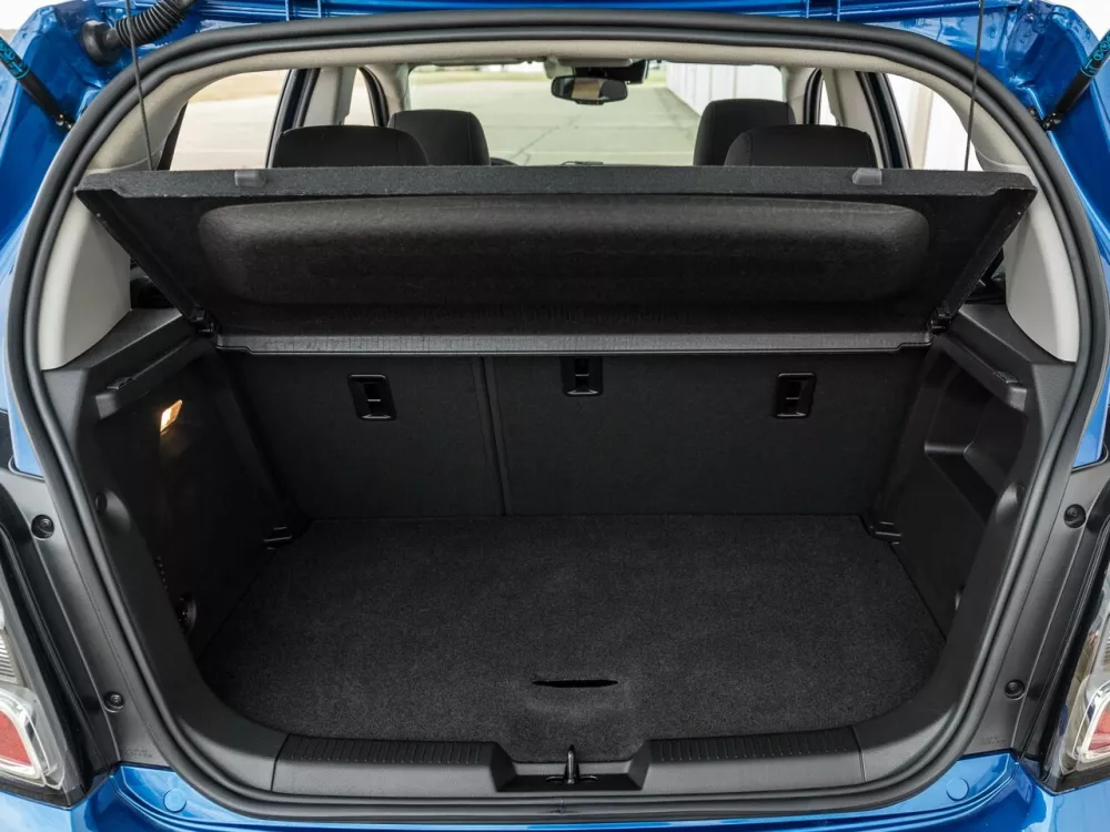Автомобиль Chevrolet Sonic I Рестайлинг Хэтчбек (5 дверей)