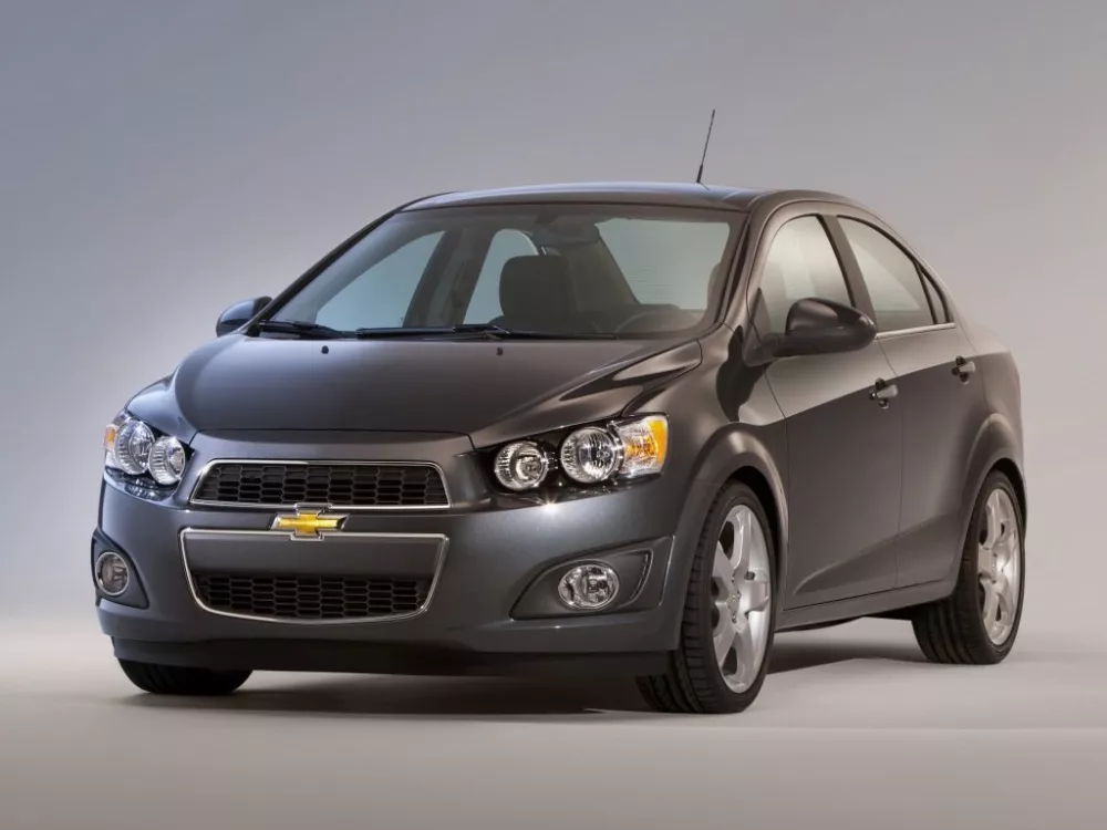 Автомобиль Chevrolet Sonic I Седан