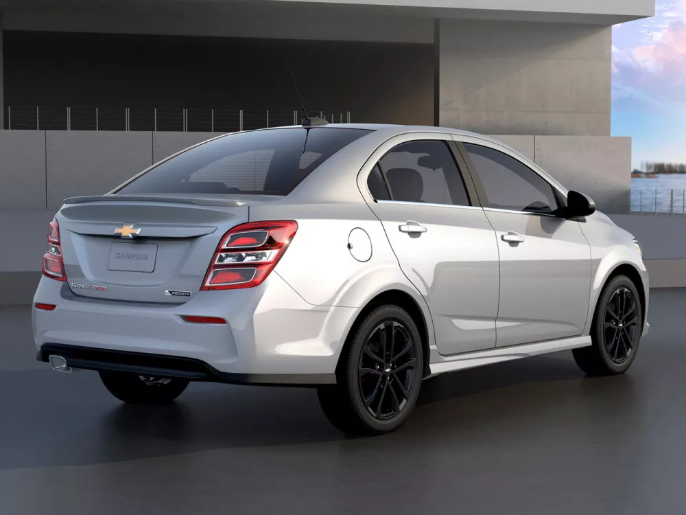 Автомобиль Chevrolet Sonic I Рестайлинг Седан