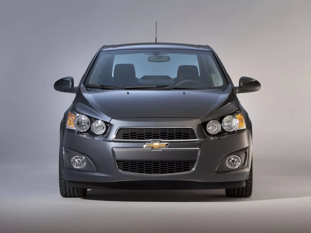 Автомобиль Chevrolet Sonic I Седан