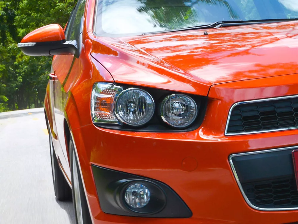 Автомобиль Chevrolet Sonic I Хэтчбек (5 дверей)