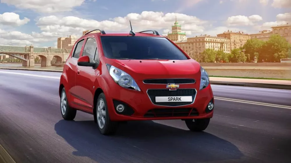 Автомобиль Chevrolet Spark III (M300) Рестайлинг Хэтчбек (5 дверей)