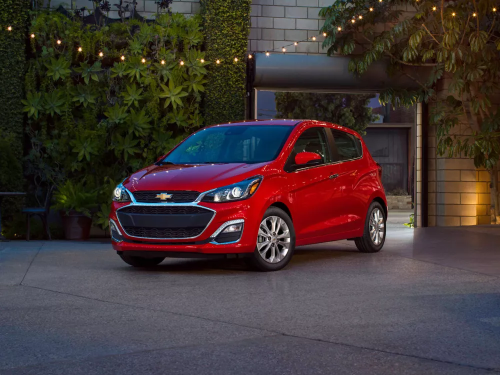 Автомобиль Chevrolet Spark IV Рестайлинг Хэтчбек (5 дверей)