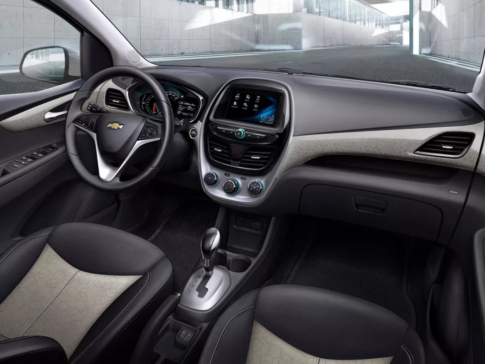 Автомобиль Chevrolet Spark IV Хэтчбек (5 дверей)