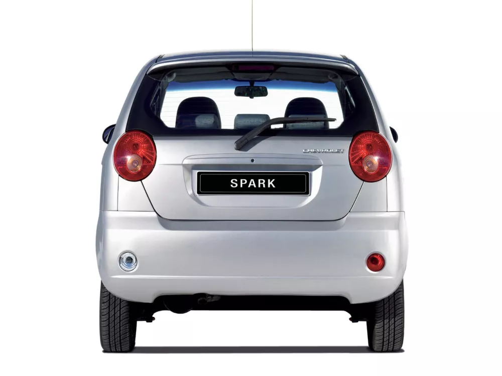 Автомобиль Chevrolet Spark II Хэтчбек (5 дверей)