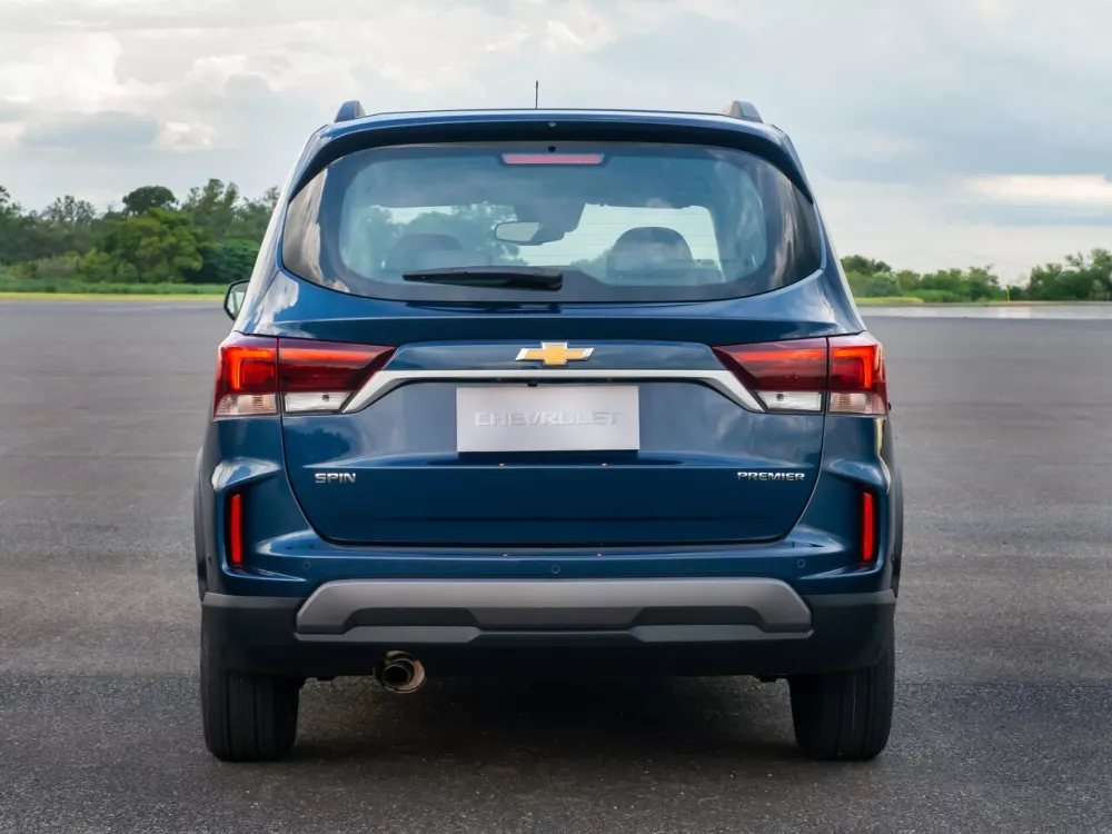 Автомобиль Chevrolet Spin I Рестайлинг 2 Минивэн