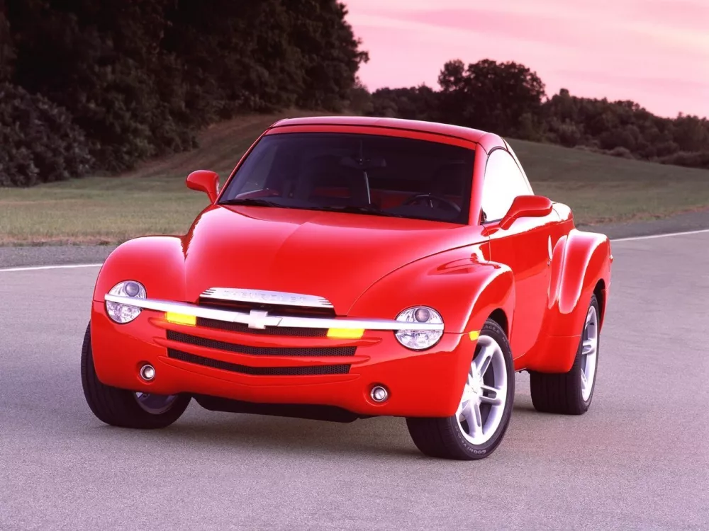 Автомобиль Chevrolet SSR Пикап Одинарная кабина