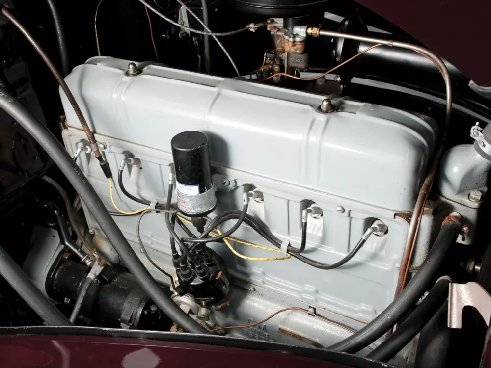 Автомобиль Chevrolet Standard Седан 2 дв.