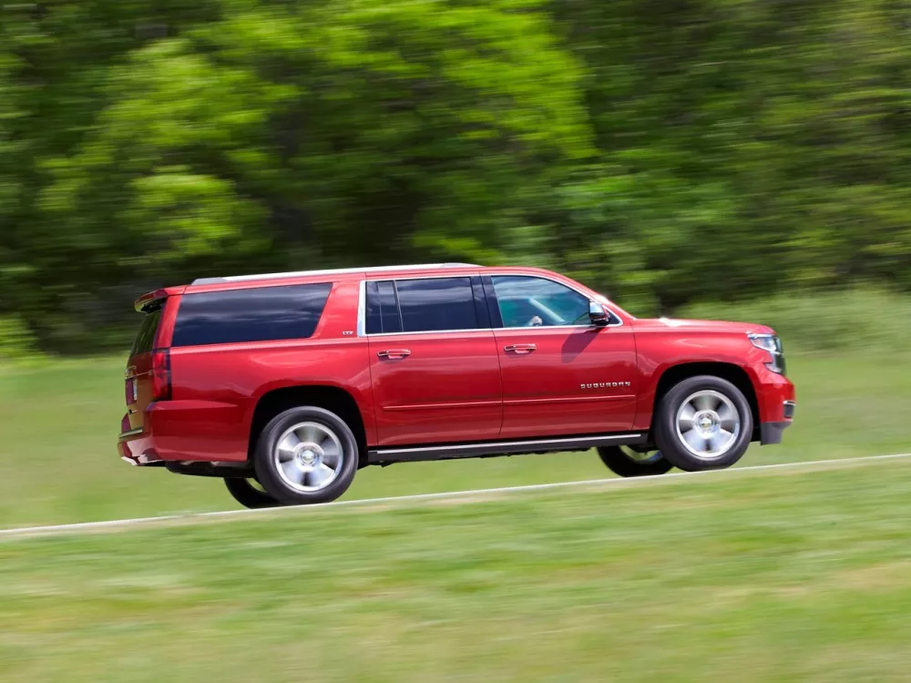 Автомобиль Chevrolet Suburban XI Внедорожник (5 дверей)