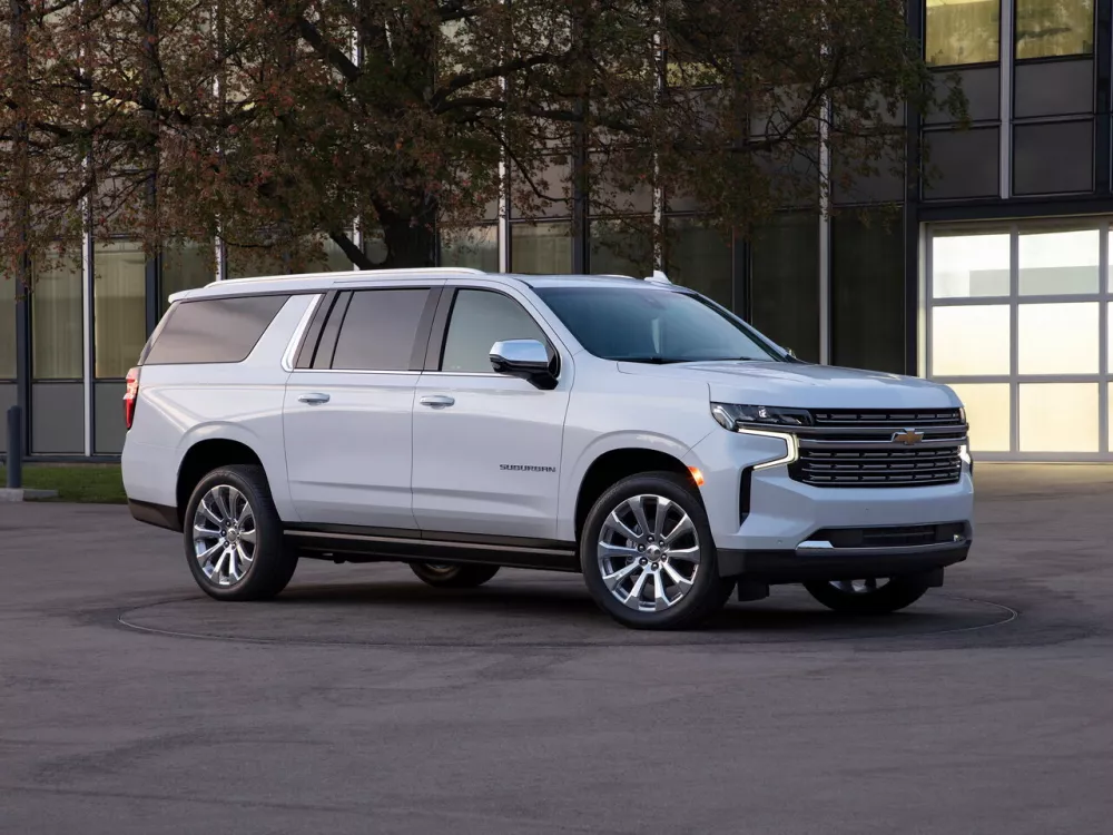 Автомобиль Chevrolet Suburban XII Внедорожник (5 дверей)