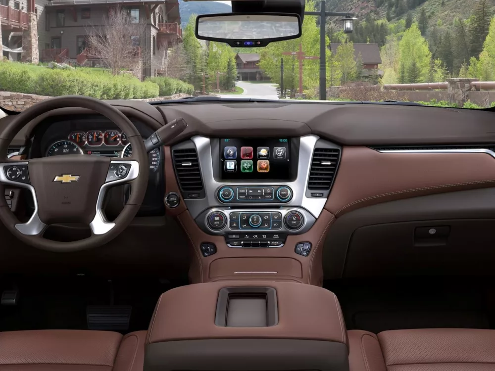 Автомобиль Chevrolet Suburban XI Внедорожник (5 дверей)