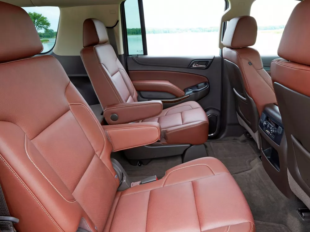 Автомобиль Chevrolet Suburban XI Внедорожник (5 дверей)