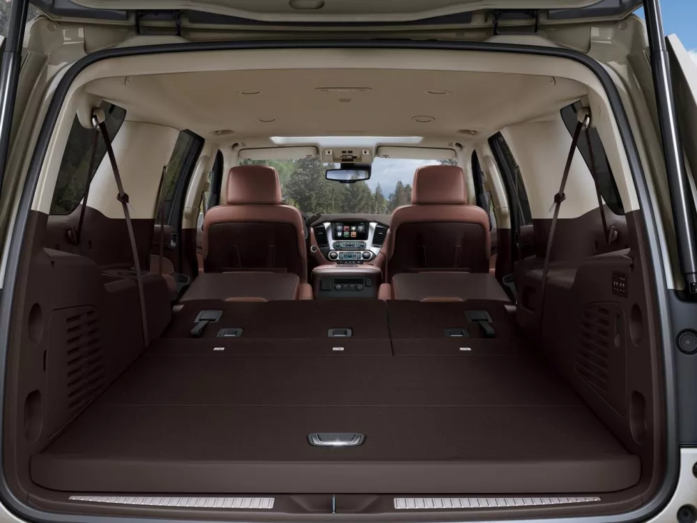 Автомобиль Chevrolet Suburban XI Внедорожник (5 дверей)