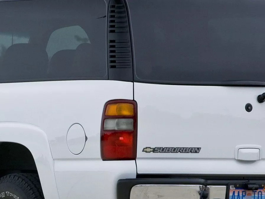 Автомобиль Chevrolet Suburban IX Внедорожник (5 дверей)