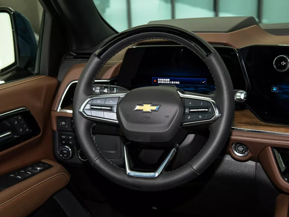 Автомобиль Chevrolet Tahoe V Рестайлинг Внедорожник (5 дверей)