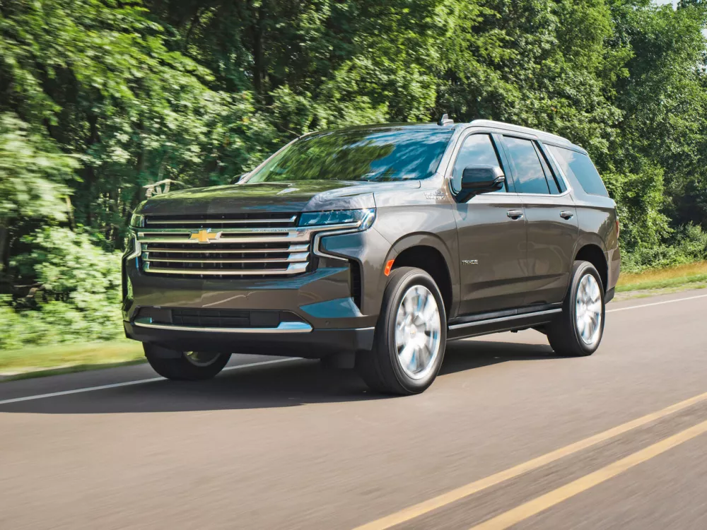 Автомобиль Chevrolet Tahoe V Внедорожник (5 дверей)