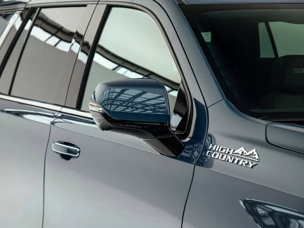 Автомобиль Chevrolet Tahoe V Рестайлинг Внедорожник (5 дверей)