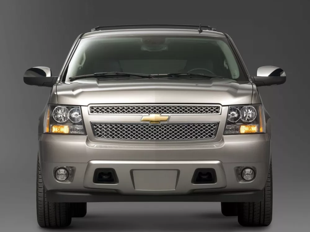 Автомобиль Chevrolet Tahoe III Внедорожник (5 дверей)