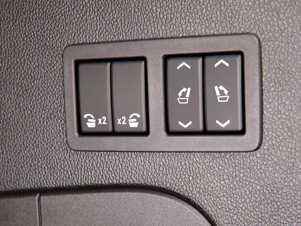Автомобиль Chevrolet Tahoe IV Внедорожник (5 дверей)