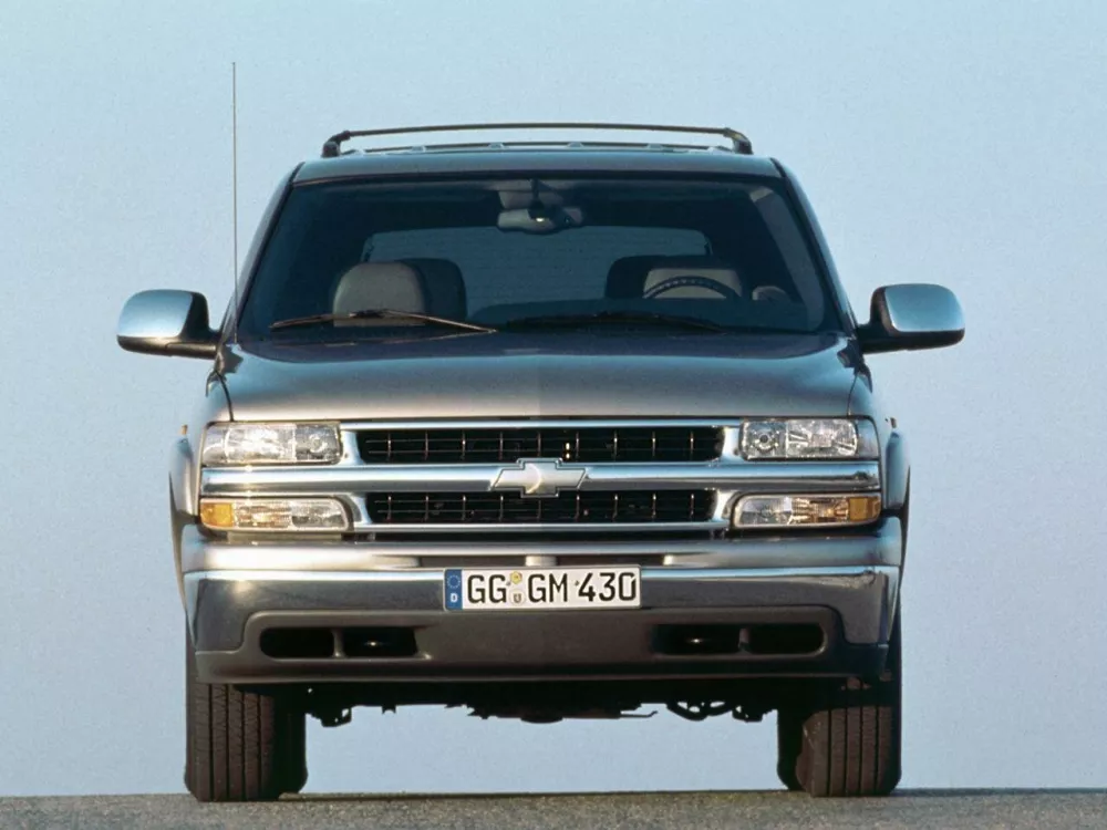 Автомобиль Chevrolet Tahoe II Внедорожник (5 дверей)