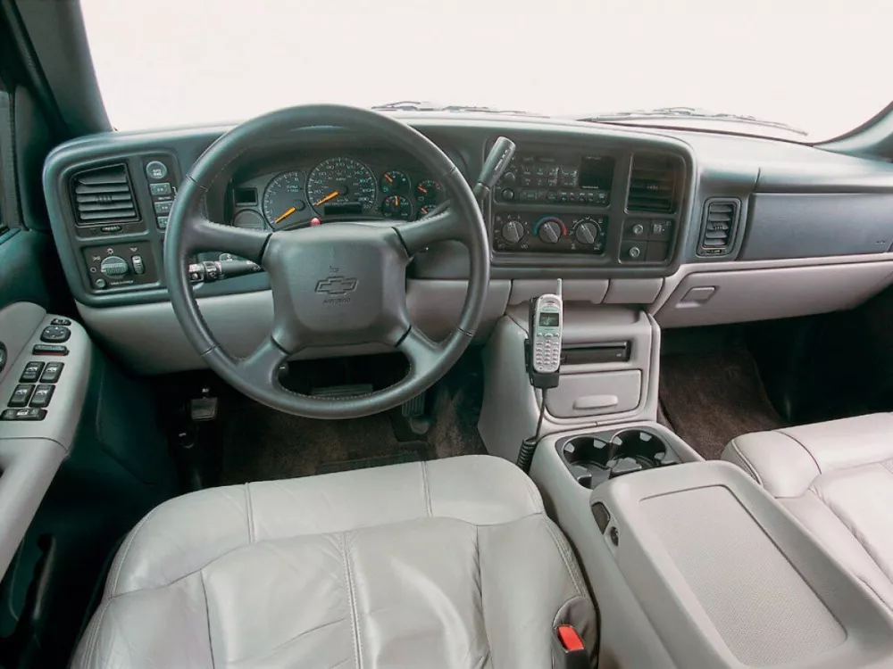 Автомобиль Chevrolet Tahoe II Внедорожник (5 дверей)