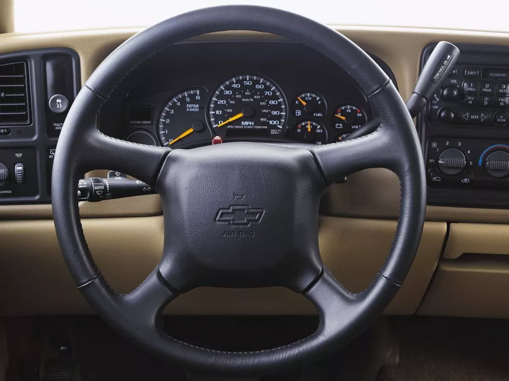 Автомобиль Chevrolet Tahoe II Внедорожник (5 дверей)