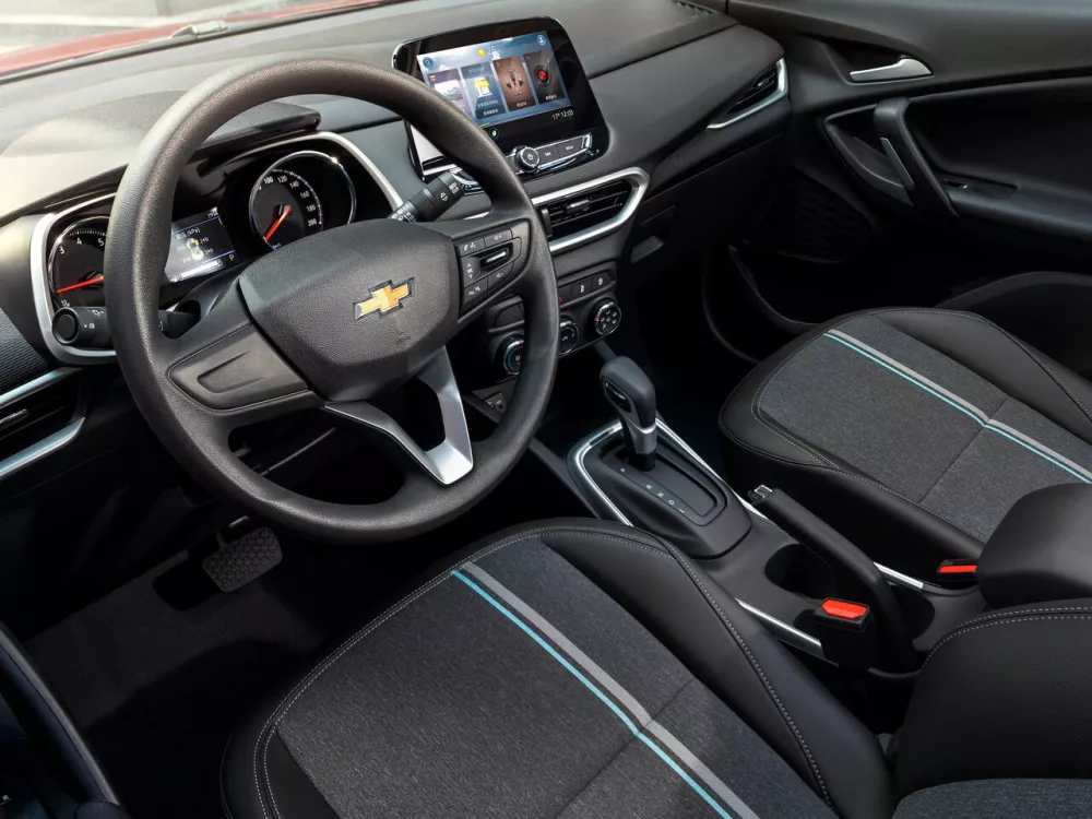 Автомобиль Chevrolet Tracker IV Внедорожник (5 дверей)