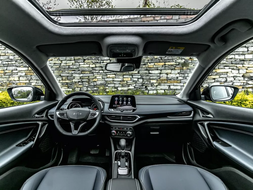 Автомобиль Chevrolet Tracker IV Внедорожник (5 дверей)
