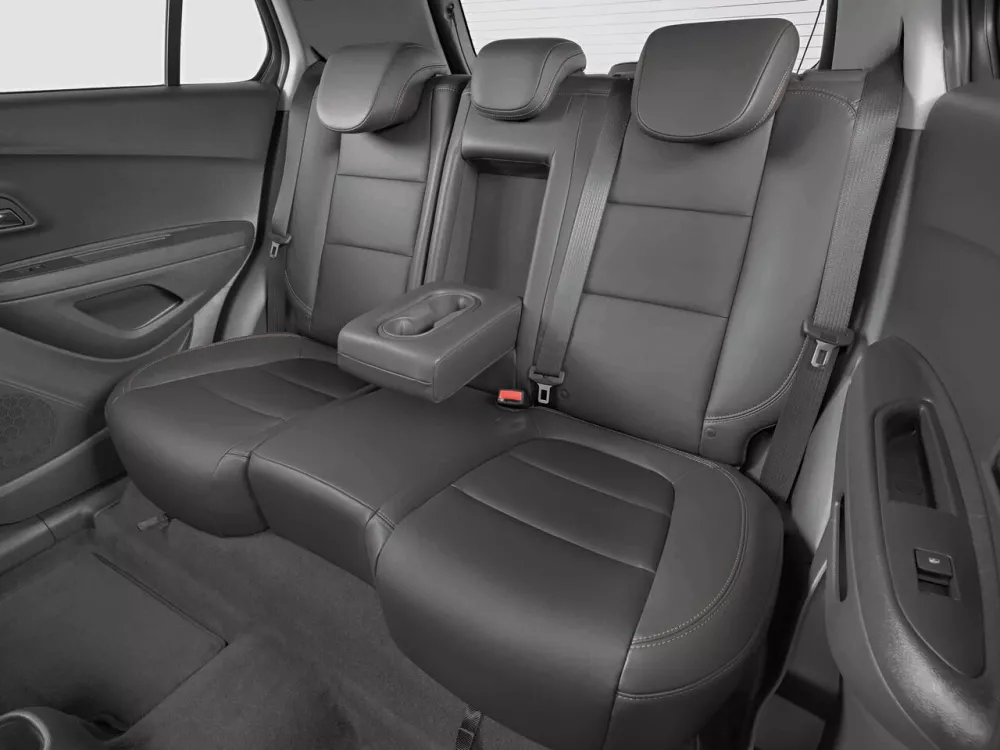 Автомобиль Chevrolet Tracker III Рестайлинг Внедорожник (5 дверей)