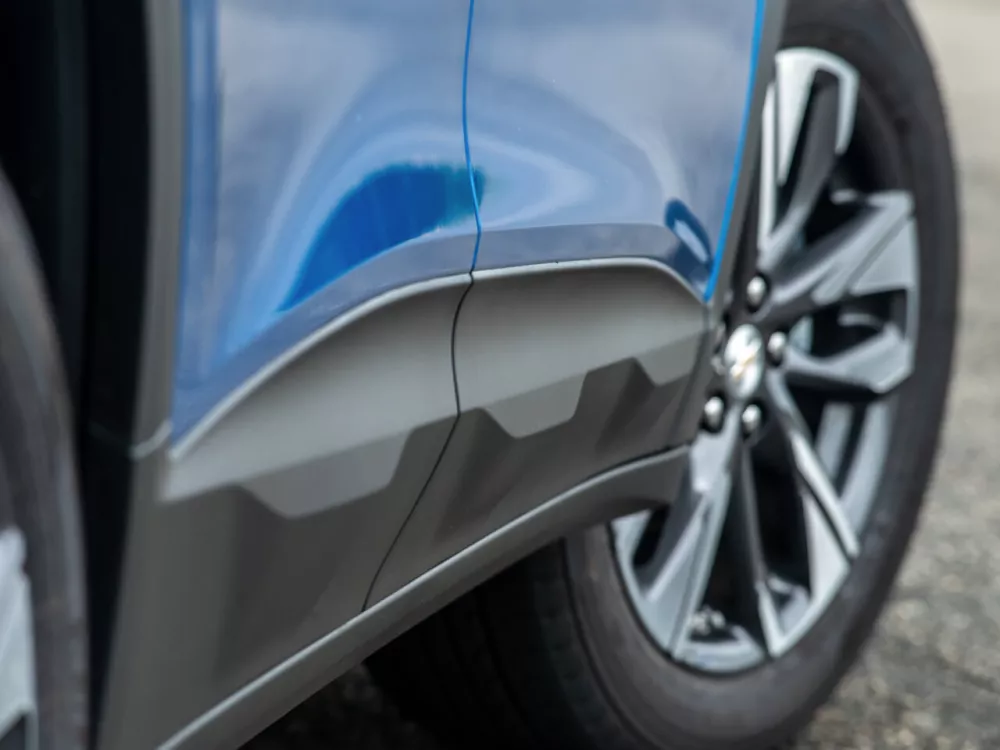 Автомобиль Chevrolet Tracker IV Внедорожник (5 дверей)