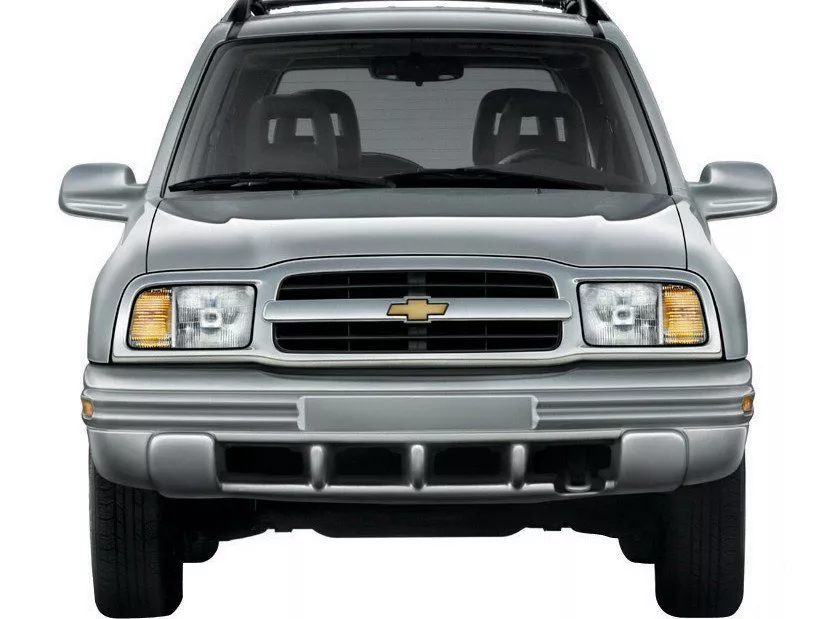 Автомобиль Chevrolet Tracker II Внедорожник (5 дверей)