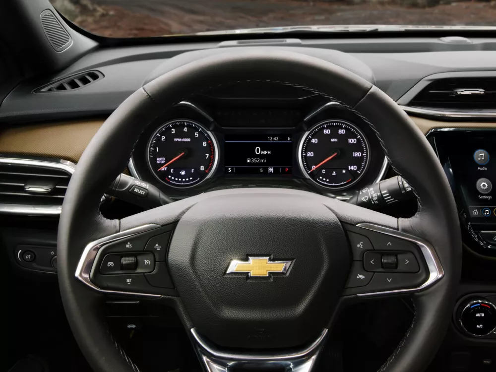 Автомобиль Chevrolet TrailBlazer III Внедорожник (5 дверей)
