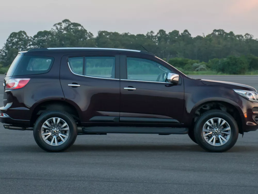 Автомобиль Chevrolet TrailBlazer II Рестайлинг Внедорожник (5 дверей)