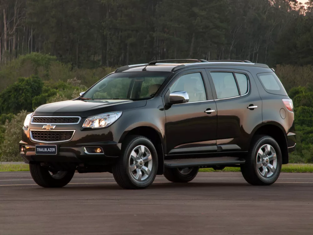Автомобиль Chevrolet TrailBlazer II Внедорожник (5 дверей)