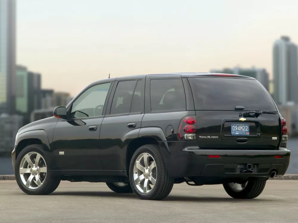 Автомобиль Chevrolet TrailBlazer I Рестайлинг Внедорожник (5 дверей)